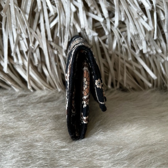 Vintage VERA BRADEY Caffe Latte Velcro Mini Wallet Black Brown y2k 2008 Quilted - Picture 7 of 13